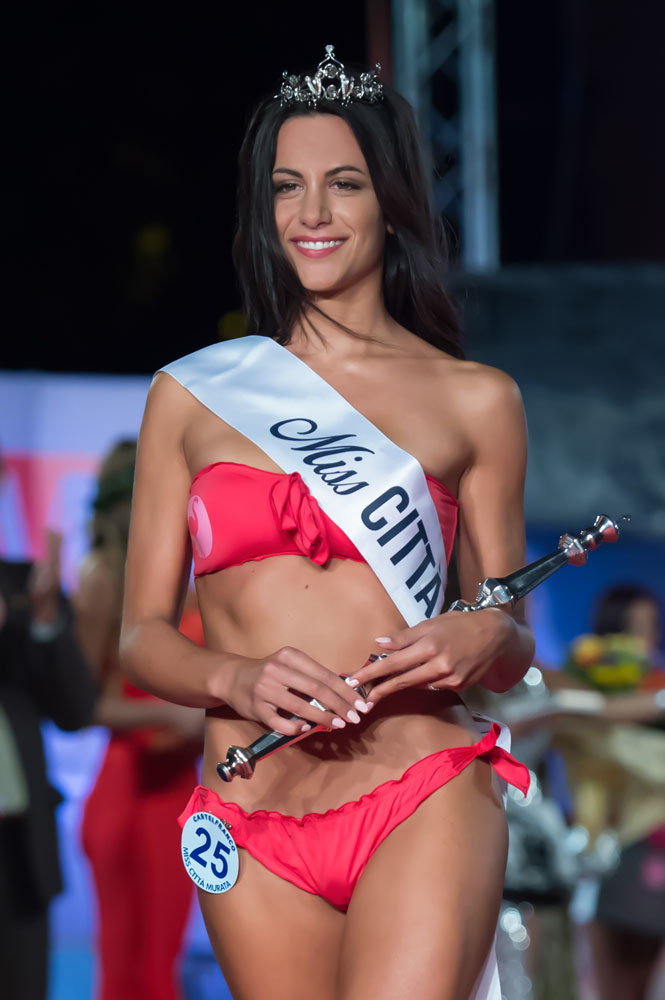 Nicole Cogo
